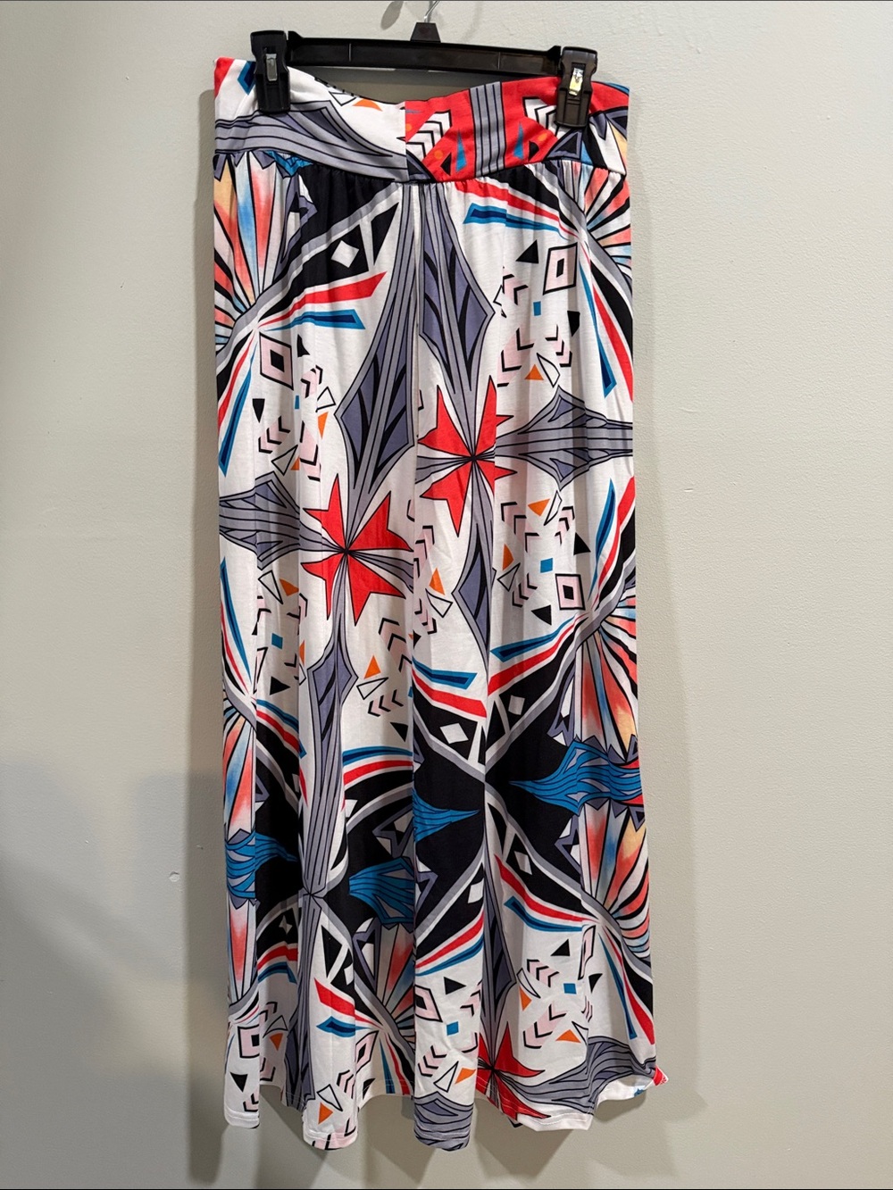 Abstract Print Maxi Skirt - White with Orange & Blue (L)
